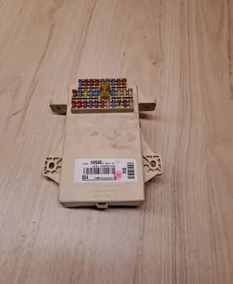 KIA Ceed Fuse module 919502H500 919501H040 1008319011