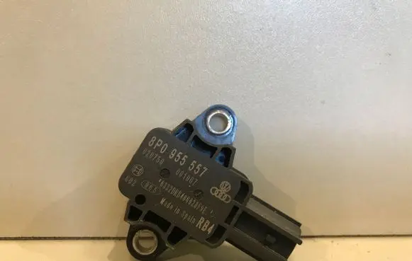 Audi A4 S4 B7 8E 8H Airbag deployment crash/impact sensor 8P0955557