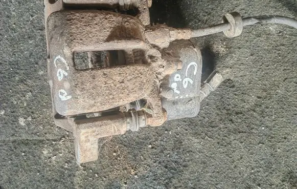 Audi A6 S6 C6 4F Rear brake caliper