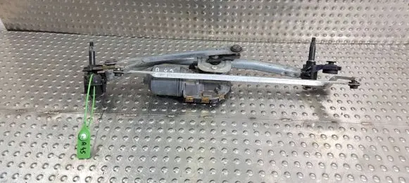 Audi A3 S3 8V Front wiper linkage and motor 8V1955023D 8V1955119A