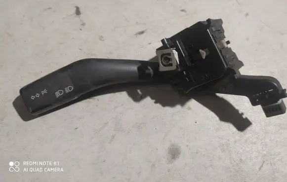 Volkswagen Caddy Indicator stalk 1K0953513
