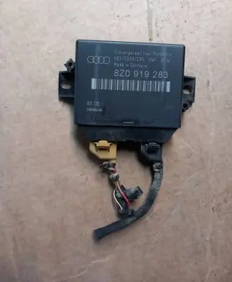 Audi A6 S6 C5 4B Parking PDC control unit/module 8Z0919283 H02SD08C86