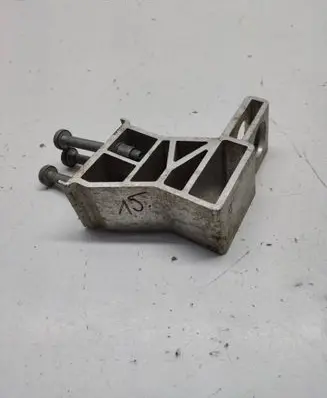 Mercedes-Benz E W213 Radiator support slam panel bracket A2135010720