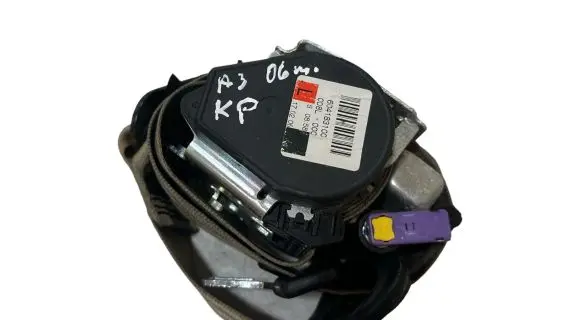 Audi A3 S3 8P Front seatbelt 8P4857705B 605561600