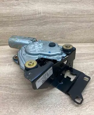 BMW 3 E46 Wiper motor 8220774 6925094