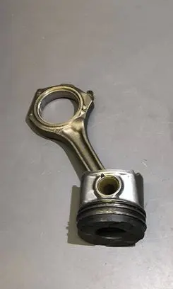 Audi Q7 4L Piston with connecting rod 78L57 059J