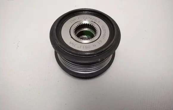 Volkswagen Golf IV Alternator pulley 2226284
