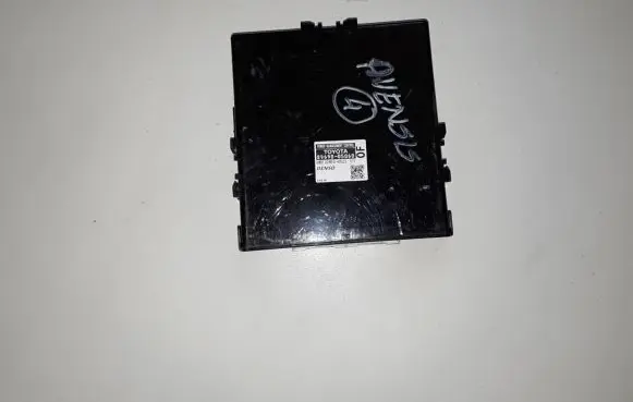 Toyota Avensis T270 Other control units/modules 8969005060