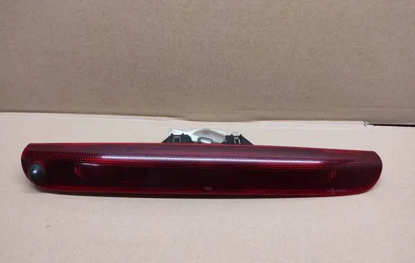 Renault Espace - Grand espace IV Third/center stoplight 8200036509