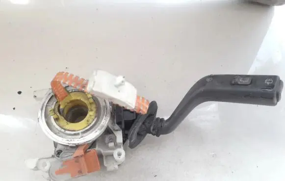 Volvo S40, V40 Wiper control stalk