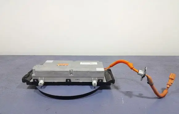 Opel Ampera Voltage converter inverter 24261518