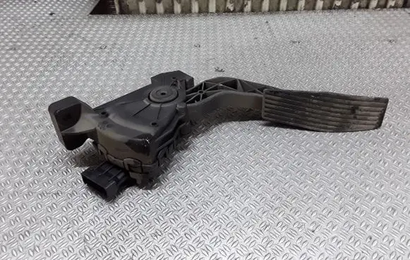 Opel Signum Accelerator throttle pedal 9186724