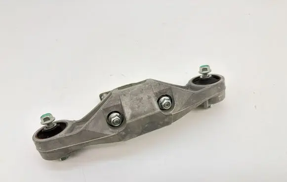 Subaru Forester SL Rear differential/diff mount bracket 41310AG040 41310AG011