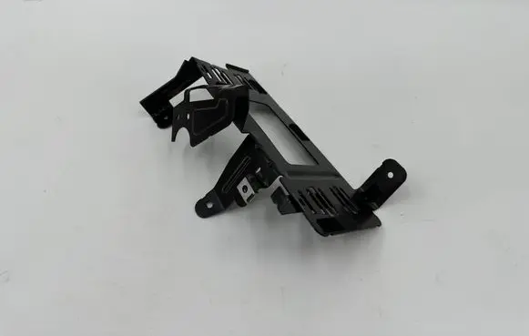 BMW 5 E60 E61 Sound amplifier holder/bracket 9135720 65159135720