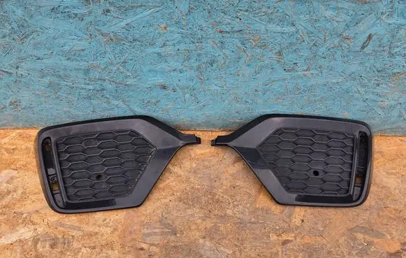 Honda Civic X Quarter panel pressure vent 71503TGG