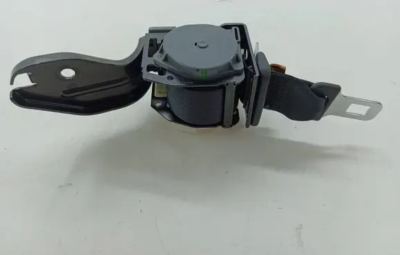 Mazda CX-7 Third row seat belt C7116410