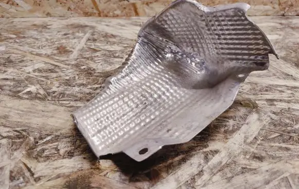 Porsche Panamera (970) Heat shield in engine bay 97061831000