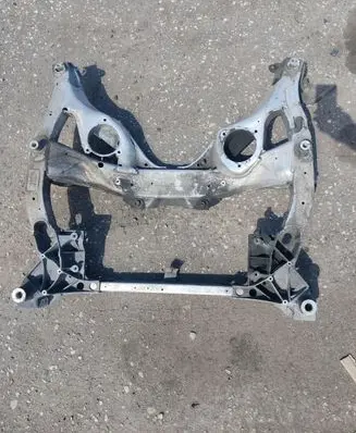 BMW 7 F01 F02 F03 F04 Front subframe 6797643 6797644