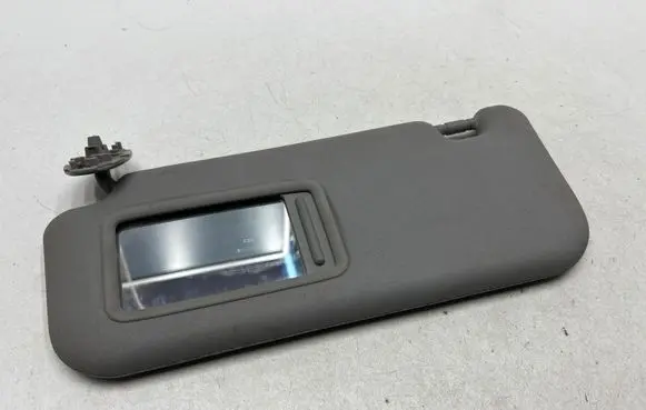 Toyota Yaris Sun visor