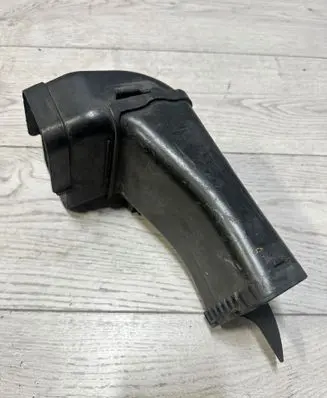 BMW 4 F32 F33 Air intake duct part 7597584 10737810 70516743
