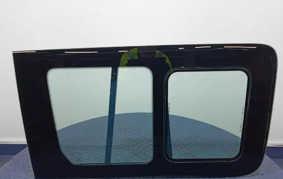 Citroen Jumpy Rear door window glass 