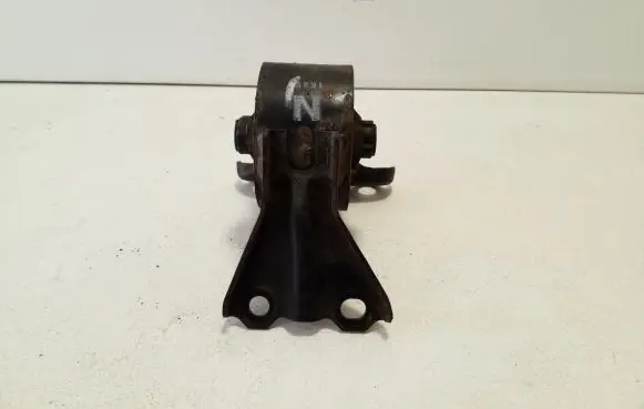 Mitsubishi Outlander Gearbox mount