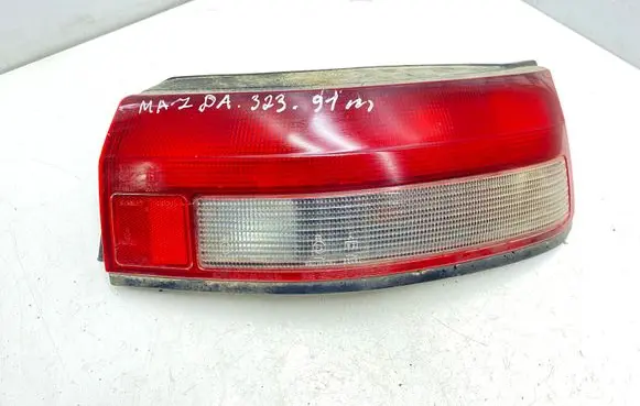 Mazda 323 Rear/tail lights