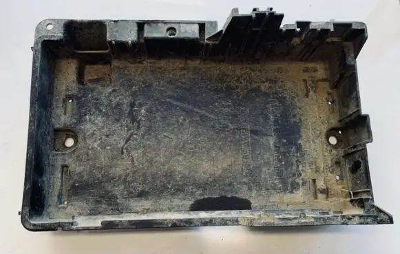 Opel Meriva B Battery box tray 13312808