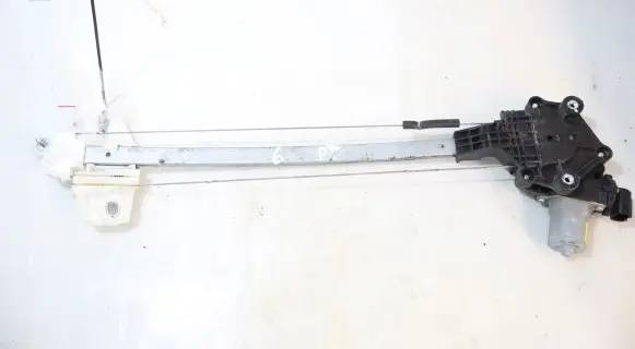 Honda Civic X Rear window lifting mechanism without motor