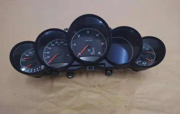 Porsche Cayenne (92A) Speedometer (instrument cluster) 7P5920904AL