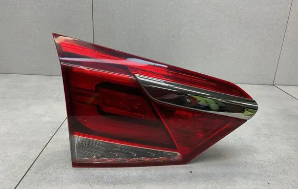 Hyundai i40 Tailgate rear/tail lights 