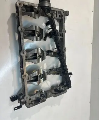 Audi A6 S6 C6 4F Camshaft holder 03G103308C