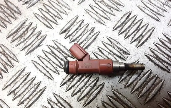 Lexus RX 330 - 350 - 400H Fuel injector 2325031050