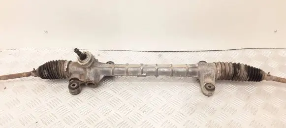 Toyota Avensis T250 Steering rack 3705329