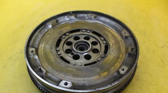 Mercedes-Benz S W220 Dual mass flywheel 