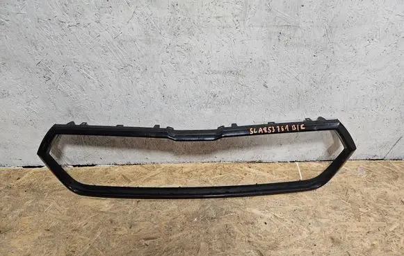 Skoda Enyaq iV Front bumper splitter molding 5la853761b