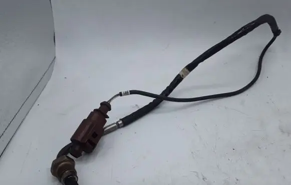 Volkswagen Tiguan Exhaust gas temperature sensor 03L906088C