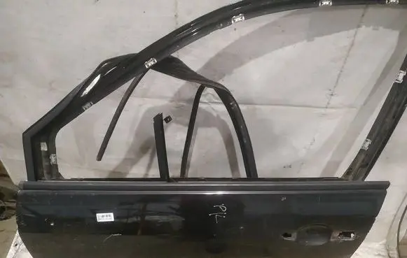 Renault Scenic II - Grand scenic II Front door glass trim molding 
