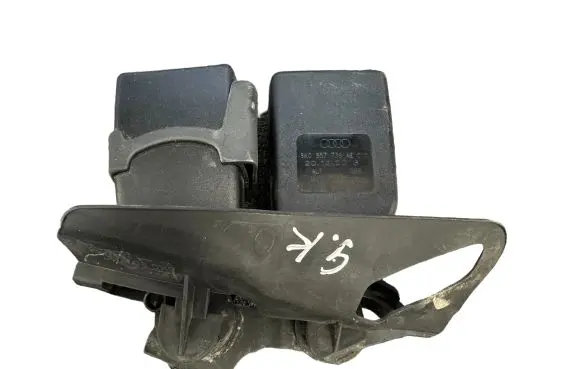 Audi A4 S4 B8 8K Middle seatbelt buckle (rear) 8K0857739AE 20112013 8K0857797
