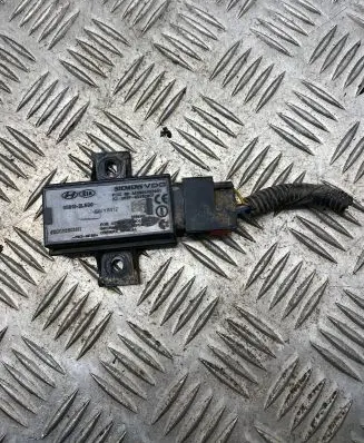 KIA Sorento Airbag deployment crash/impact sensor 958102L500