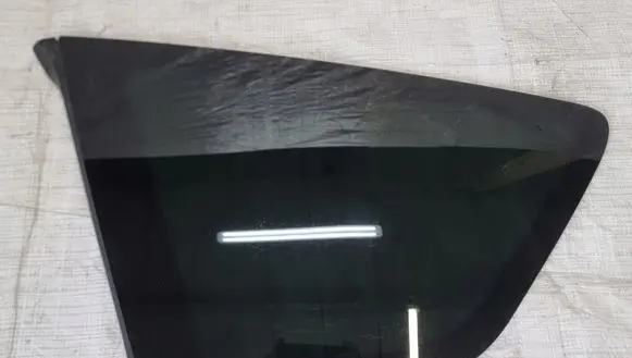 Ford Galaxy Rear side window