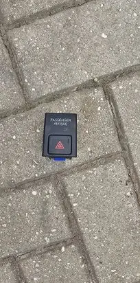 Volkswagen Jetta USA Hazard light switch