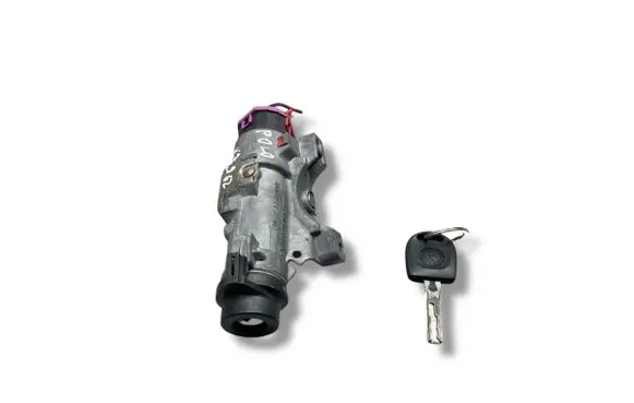 Volkswagen Polo IV 9N3 Ignition lock 4B0905851N