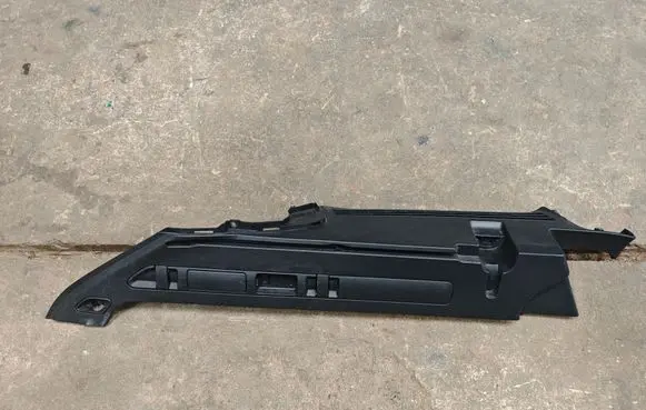 Skoda Superb B8 (3V) Parcel shelf load cover mount bracket 3V9867761A 3V9867761