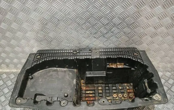 BMW 1 E81 E87 Glove box in trunk 7120019 74850610