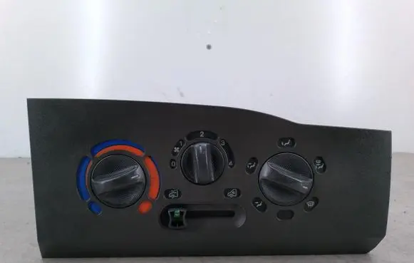 Iveco Daily 1st gen Climate control/heater control trim 