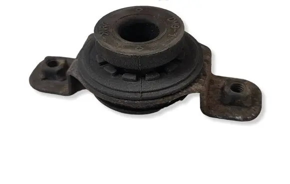 KIA Optima Radiator mount bracket DM91
