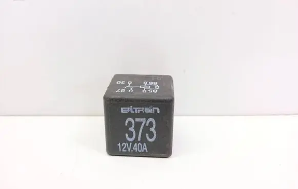 Audi A6 S6 C5 4B Other relay 8D0951253A