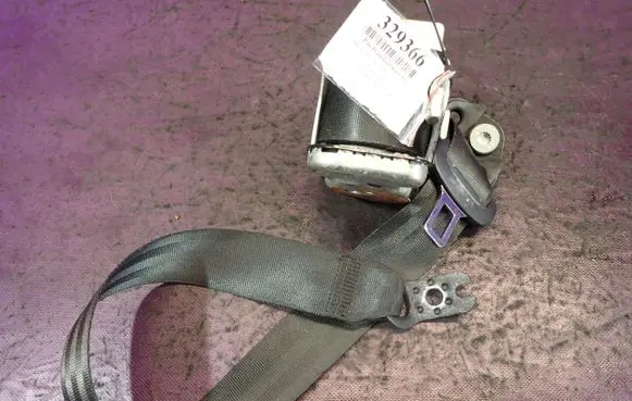 Skoda Octavia Mk3 (5E) Front seatbelt 8A0857732