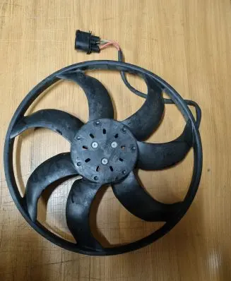 Volkswagen Golf Sportsvan Electric radiator cooling fan 23152800